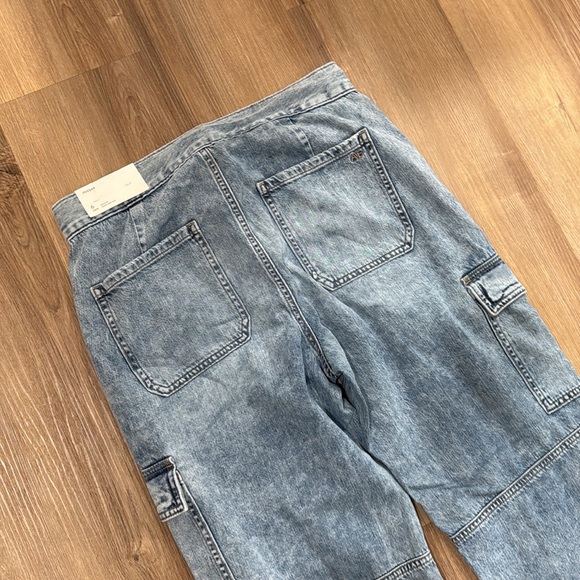 NWT American Eagle Cargo Pants Jean Joggers Size 6 - Picture 6 of 11